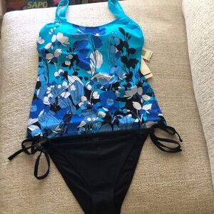 Gottex Swimwear Women's Floral Art Tankini - Blue Multi - Size 10 blue multi.